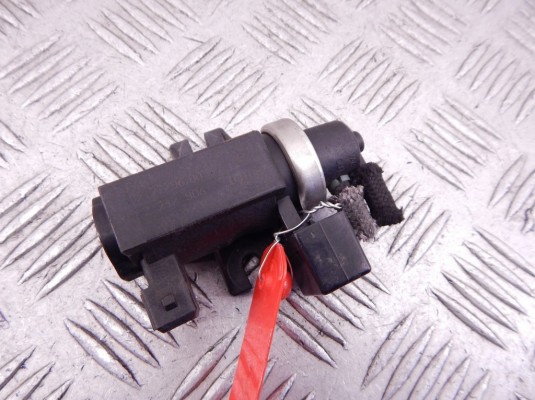 Преобразователь давления (соленоид наддува/EGR) BMW X5-series (E53) 11 74 2 247 906