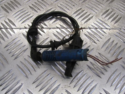Датчик ABS передний BMW 3-series (E46) 34 52 6 752 681