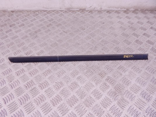 Молдинг двери задней правой BMW 3-series (E46) 51 13 8 208 452 Молдинг двери задней правой BMW 3-series (E46) 51 13 8 208 452