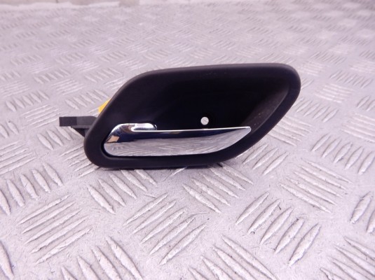 Ручка внутренняя задняя левая BMW 5-series (E39) 51 21 8 226 049