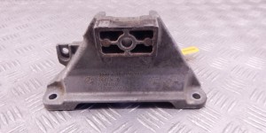 Кронштейн КПП BMW 7-series (F01/02) 22 32 6 781 229 Кронштейн КПП BMW 7-series (F01/02) 22 32 6 781 229