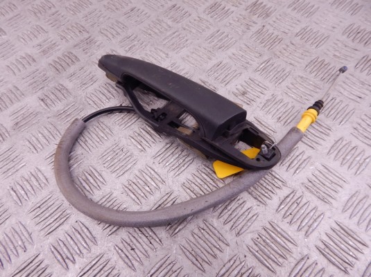 Ручка наружная передняя левая BMW 3-series (E46) 51 21 8 253 455