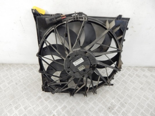 Вентилятор радиатора BMW X3-series (E83) 17 11 3 442 089 Вентилятор радиатора BMW X3-series (E83) 17 11 3 442 089