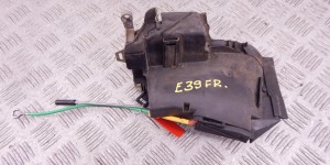 Замок двери передней правой BMW 5-series (E39) 51 21 8 235 104