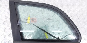 Стекло кузовное боковое левое BMW 3-series (E46)