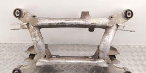Балка подвески задняя BMW 5-series (E39) 33 31 1 097 248