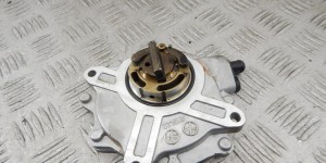 Насос вакуумный BMW 3-series (E46) 11 66 7 502 656 Насос вакуумный BMW 3-series (E46) 11 66 7 502 656