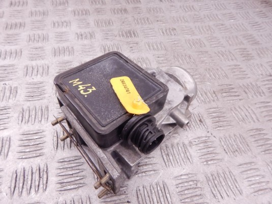 Расходомер воздуха BMW 3-series (E36) 13 62 1 734 651 Расходомер воздуха BMW 3-series (E36) 13 62 1 734 651