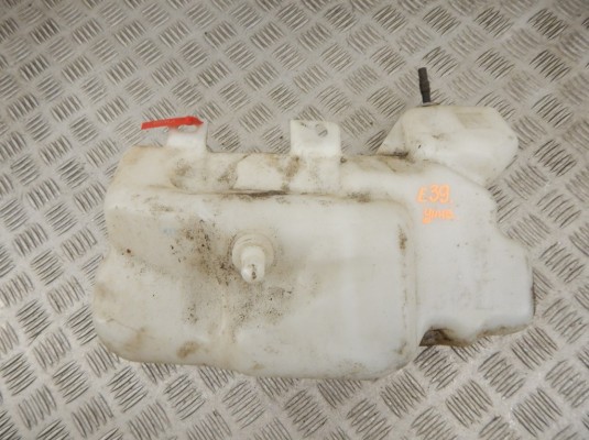 Бачок омывателя BMW 5-series (E39) 61 67 8 364 941 Бачок омывателя BMW 5-series (E39) 61 67 8 364 941