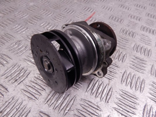 Помпа BMW 3-series (E46) 1 731 741