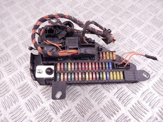 Блок предохранителей BMW 6-series (E63/E64) 61 14 9 138 830