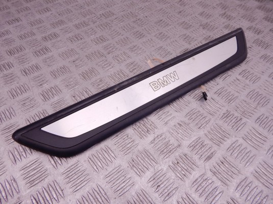 Накладка декоративная BMW 7-series (F01/02) 51 47 7 181 011