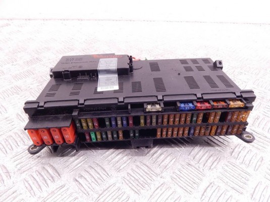 Блок предохранителей BMW X5-series (E53) 61 13 8 380 409