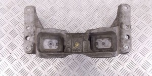 Кронштейн КПП BMW 5-series (E60/61) 22 31 6 764 617