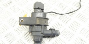 Насос антифриза дополнительный BMW 5-series (E39) 64 11 8 381 989