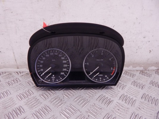 Щиток приборов (приборная панель) BMW 3-series (E90/91/92) 62 10 9 141 487 Щиток приборов (приборная панель) BMW 3-series (E90/91/92) 62 10 9 141 487
