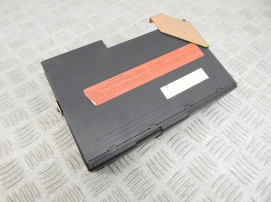 CD-чейнджер BMW 5-series (E39) 65 12 6 913 388