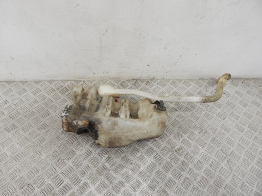 Бачок омывателя BMW 5-series (E39) 61 67 8 364 941