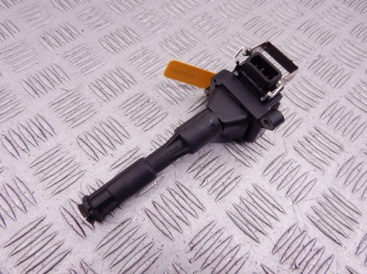 Катушка зажигания BMW 5-series (E39) 12 13 1 703 228 Катушка зажигания BMW 5-series (E39) 12 13 1 703 228