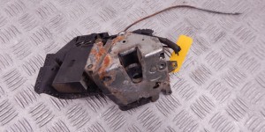 Замок двери передней левой BMW 7-series (E38) 51 21 8 235 097