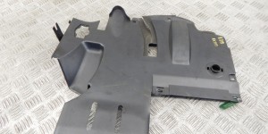 Кожух рулевой колонки BMW 5-series (E39) 51 45 8 233 510 Кожух рулевой колонки BMW 5-series (E39) 51 45 8 233 510