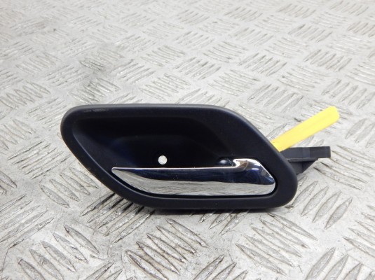 Ручка внутренняя задняя правая BMW 5-series (E39) 51 21 8 226 050