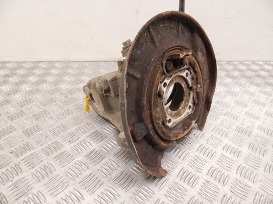 Ступица задняя правая BMW 5-series (E39) 33 32 1 093 656