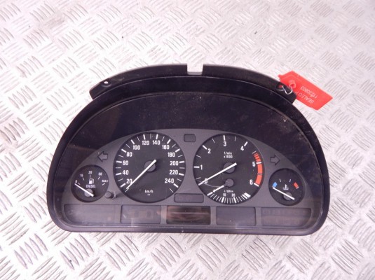 Щиток приборов (приборная панель) BMW 5-series (E39) 62 11 6 903 800