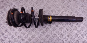 Стойка передняя правая BMW 3-series (E46) Стойка передняя правая BMW 3-series (E46)