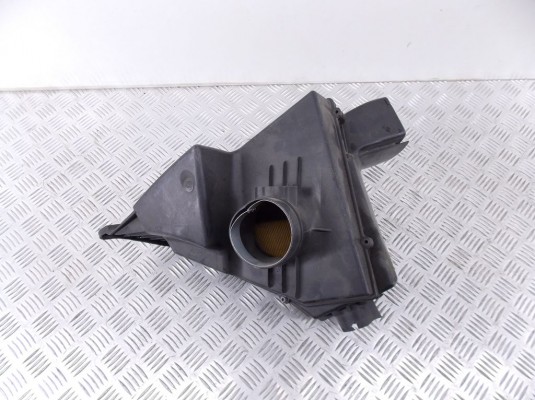 Корпус воздушного фильтра BMW 3-series (E90/91/92) 13 71 7 542 018