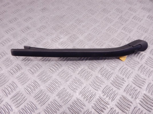 Щеткодержатель задний BMW 5-series (F10/11) 61 62 7 207 042