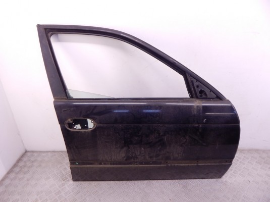 Дверь передняя правая BMW 5-series (E39) 41 51 8 216 818