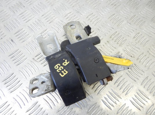 Петля крышки багажника BMW 5-series (E39) 41 62 8 227 946