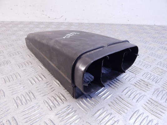 Корпус воздушного фильтра BMW 7-series (E65/66) 64 31 8 379 957