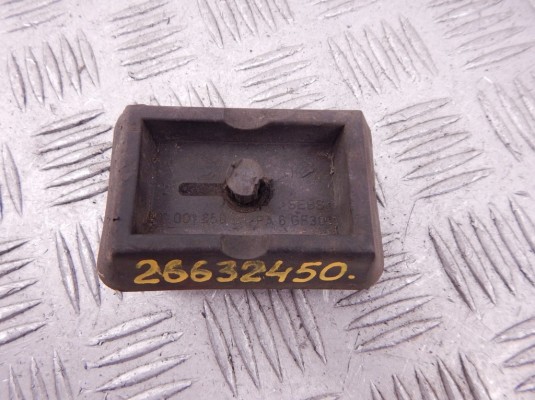 Опора под домкрат (поддомкратная подушка) BMW 5-series (E39) 51 71 7 001 650