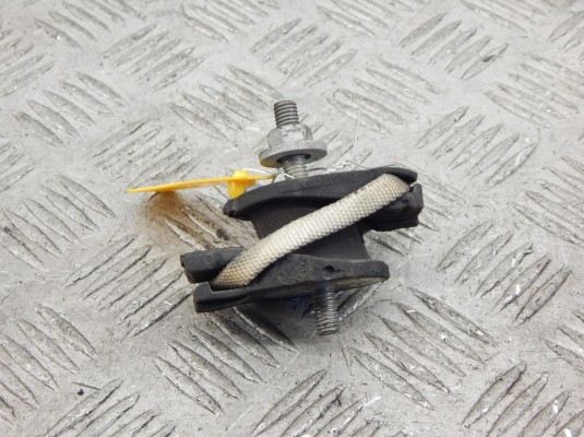 Подушка крепления КПП BMW 3-series (F30/31) 22 31 2 284 819