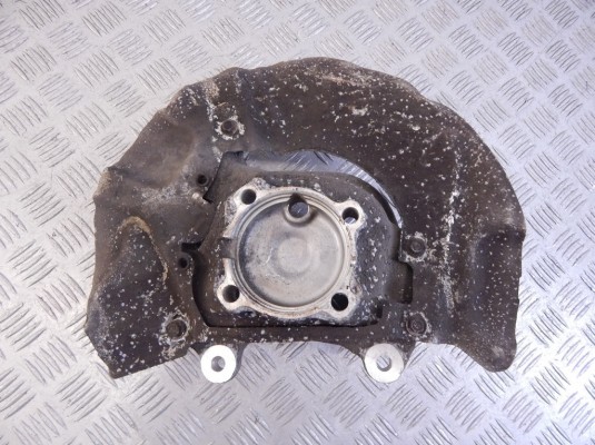 Ступица передняя левая BMW 5-series (E60/61) 31 21 6 760 953