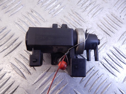 Преобразователь давления (соленоид наддува/EGR) BMW X5-series (E53) 11 74 2 247 906