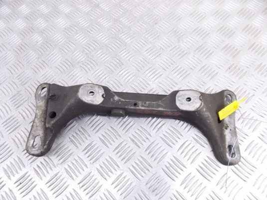 Кронштейн КПП BMW 3-series (E46) 22 31 6 757 103