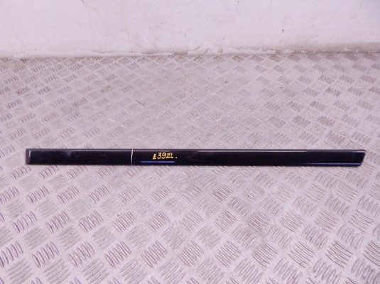 Молдинг стекла двери задней левой наружный BMW 5-series (E39) 51 22 8 189 277