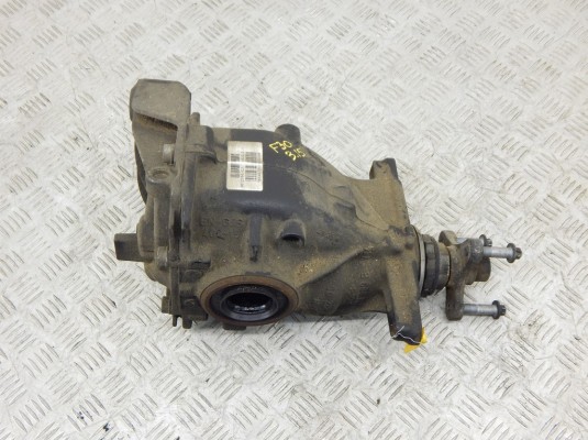 Редуктор заднего моста BMW 3-series (F30/31) 33 10 7 603 747