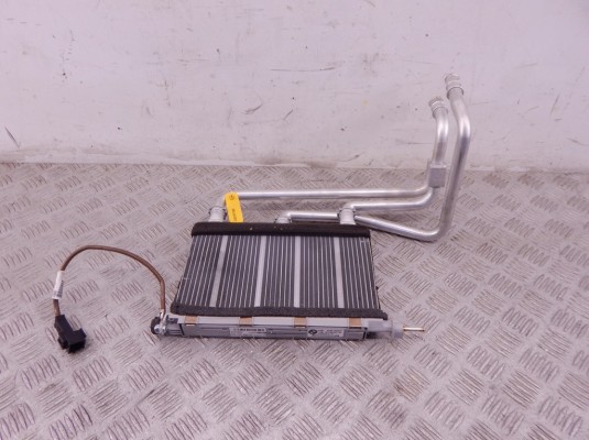 Радиатор отопителя (печки) BMW 5-series (E60/61) 64 11 6 933 922