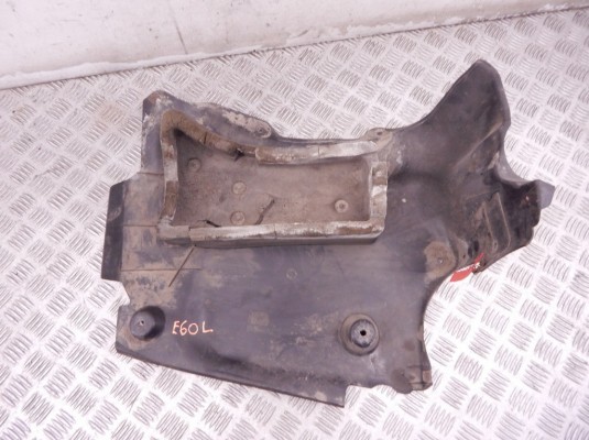 Защита днища BMW 5-series (E60/61) 51 71 7 896 625 Защита днища BMW 5-series (E60/61) 51 71 7 896 625