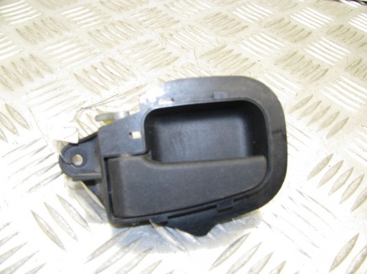 Ручка внутренняя передняя левая BMW 3-series (E36) 51 21 1 960 807
