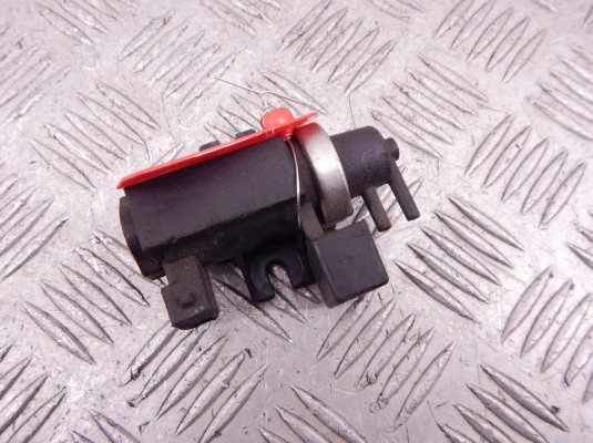 Преобразователь давления (соленоид наддува/EGR) BMW X5-series (E53) 11 74 2 247 906