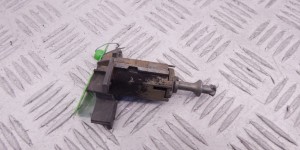 Личинка дверного замка BMW X5-series (E53) 51 21 7 035 422 Личинка дверного замка BMW X5-series (E53) 51 21 7 035 422