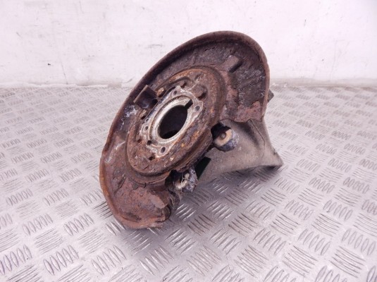 Ступица передняя правая BMW 5-series (E39) 33 32 1 093 655