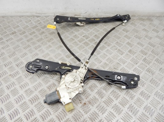 Стеклоподъемник электрический передний левый BMW 1-series (E87) 51 33 7 138 465 Стеклоподъемник электрический передний левый BMW 1-series (E87) 51 33 7 138 465