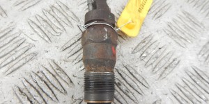 Форсунка BMW 7-series (E38) 13 51 2 245 810