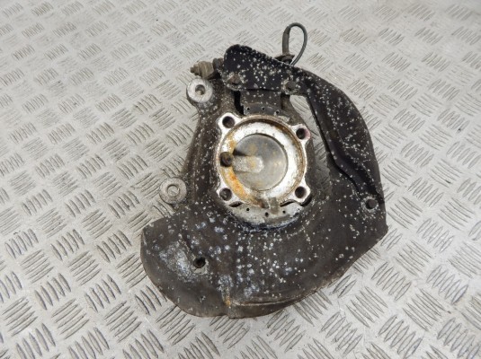 Ступица передняя правая BMW 5-series (E39) 31 21 1 092 854 Ступица передняя правая BMW 5-series (E39) 31 21 1 092 854